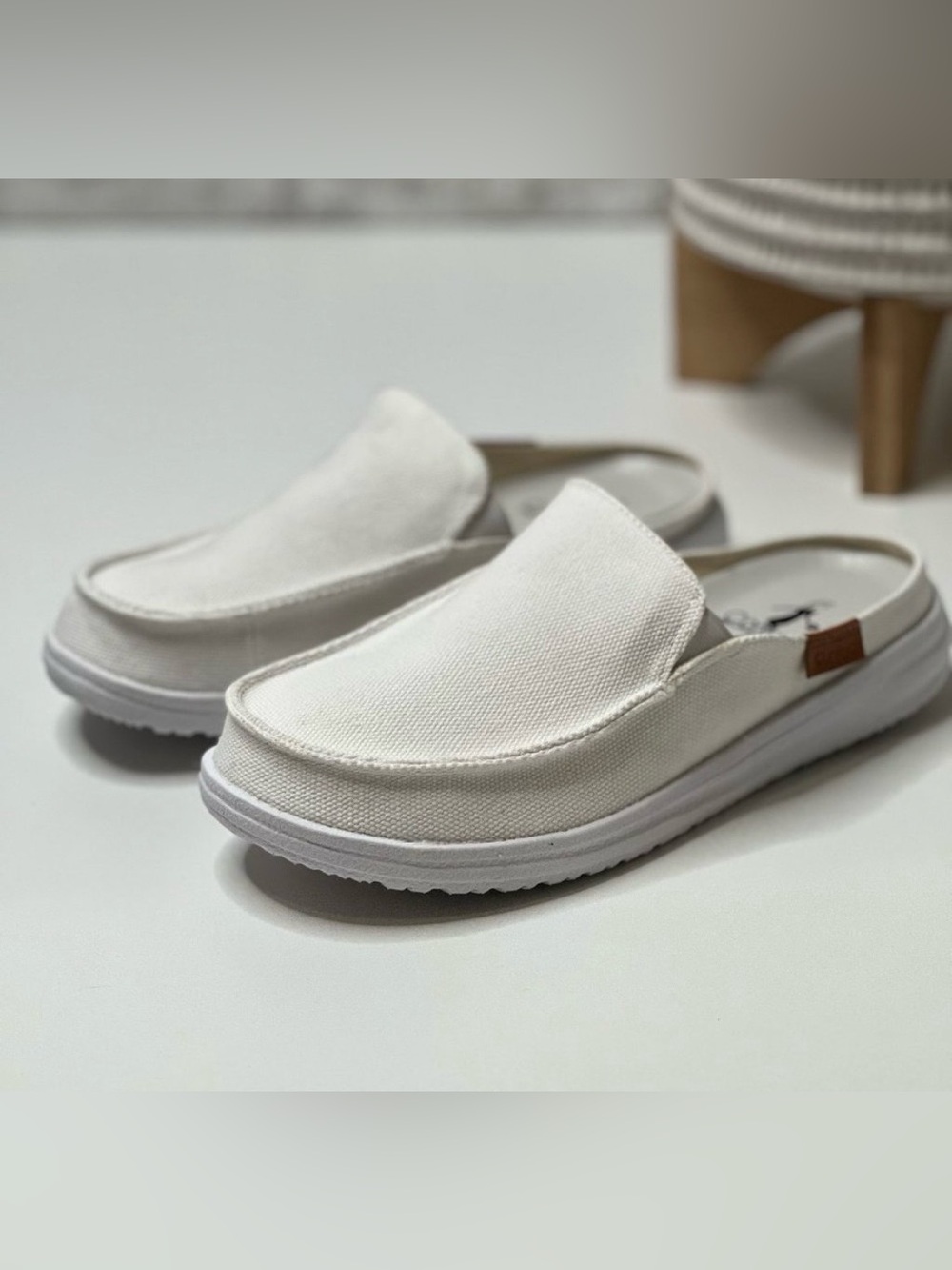White - Corky's Pontoon Slip-On's Size 9